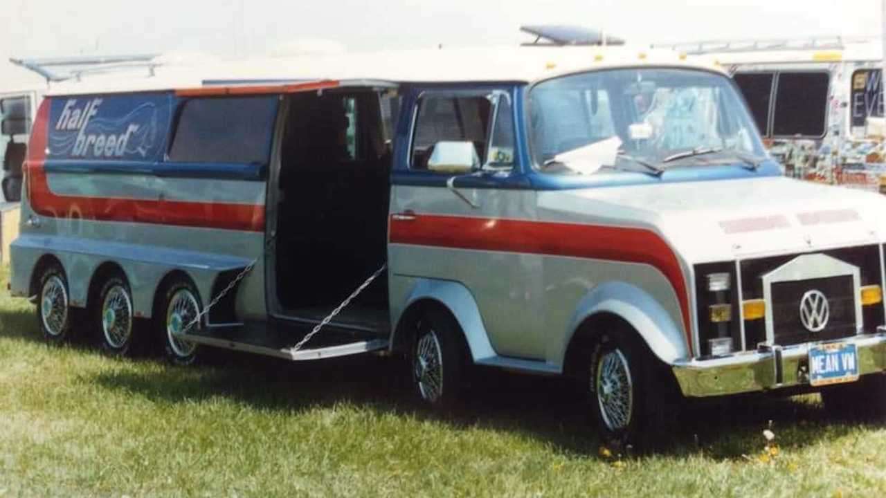 Volkswagen Bus de ocho ruedas a la venta en eBay