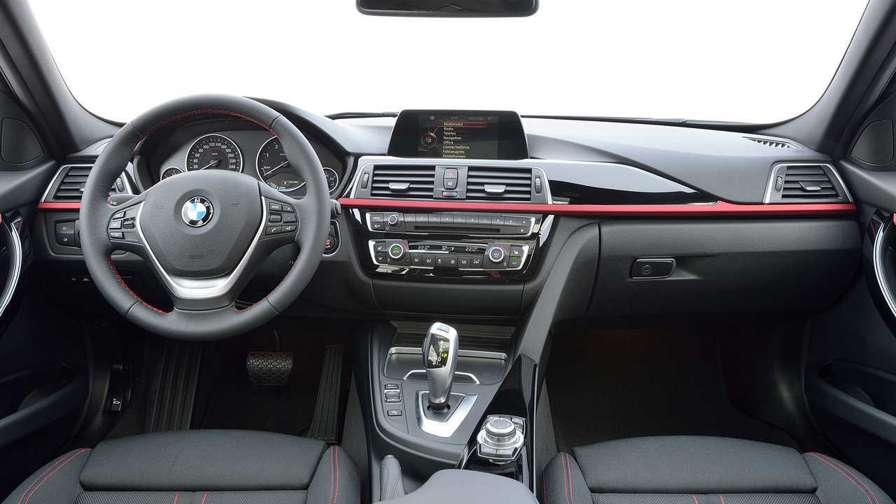 Nuova BMW Serie 3, il confronto con la vecchia