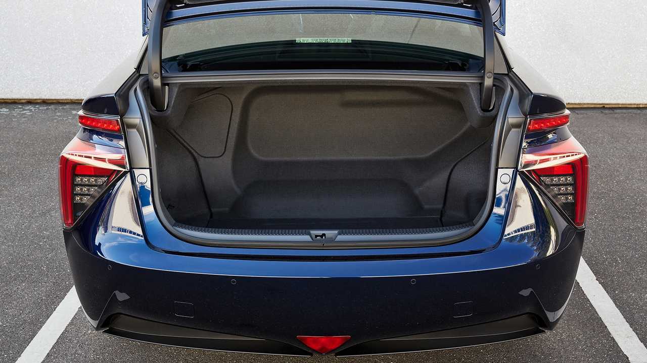 2019 Toyota Mirai Test