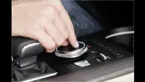 Sehr leise, sehr technoid, aber ...