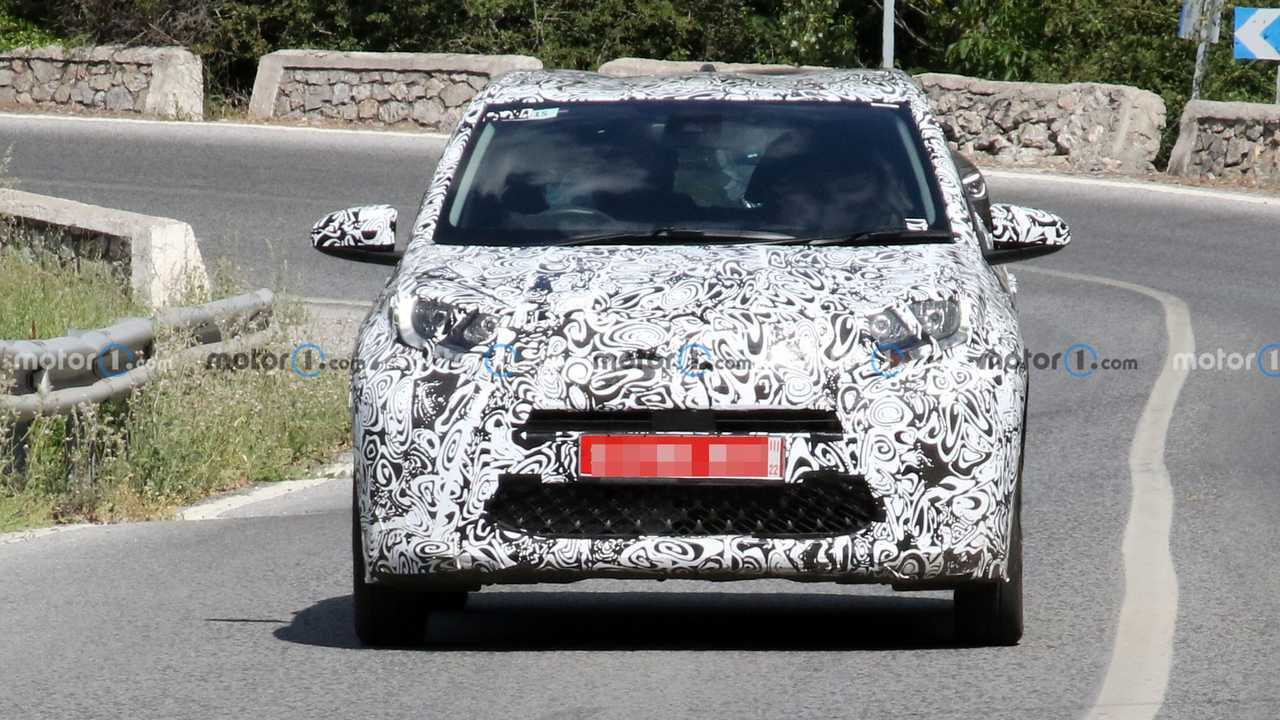 2022 Toyota Aygo nuova foto spia