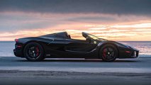 Ferrari LaFerrari Aperta
