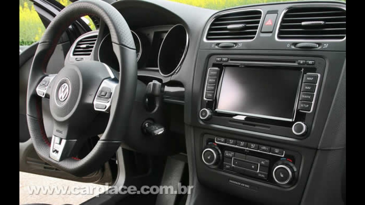 VW lança Novo Polo na Índia com produção local - Polo Race Cup também é revelado