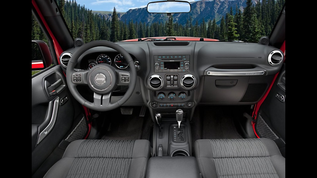 Jeep Wrangler 2011 estreia novo visual e acabamento