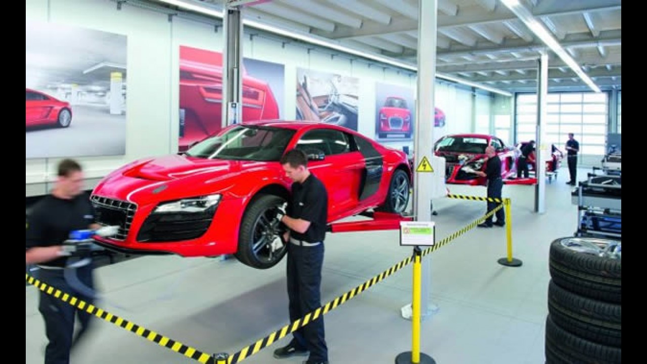 Audi divulga imagens e vídeo da linha de produção do R8 e-Tron