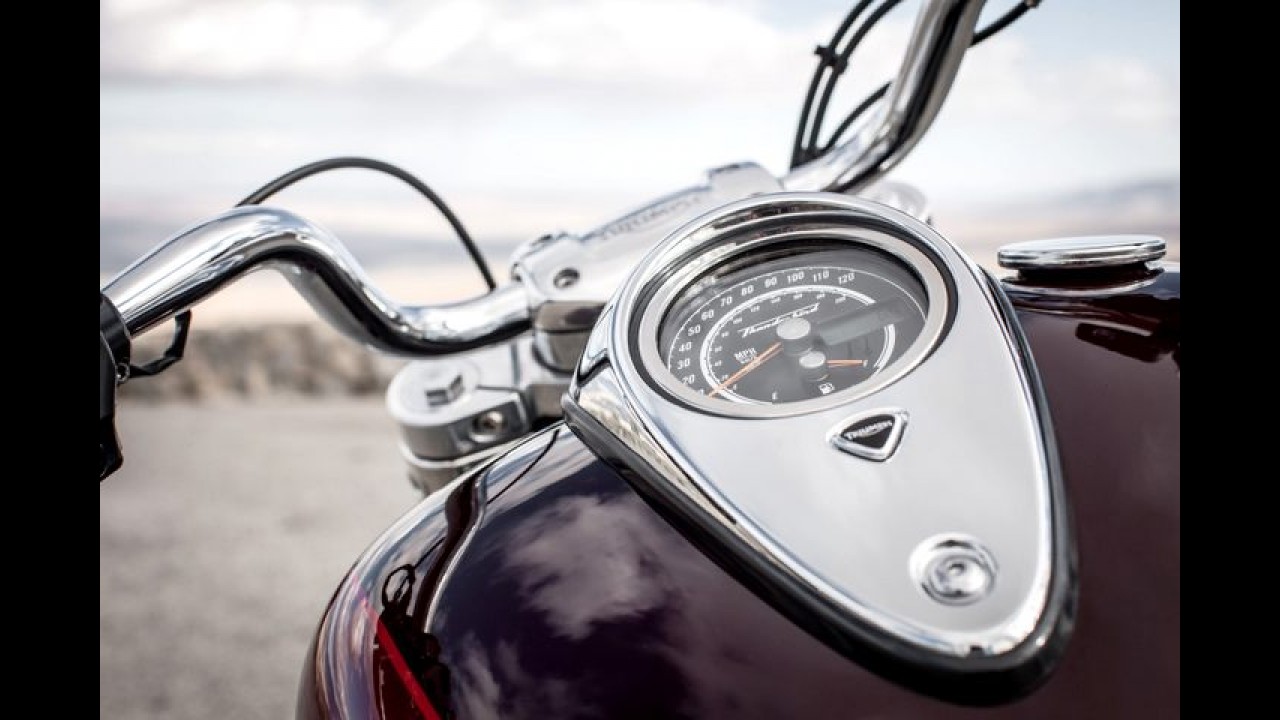 Anti-Harley: Triumph lança Thunderbird Commander por R$ 53,9 mil
