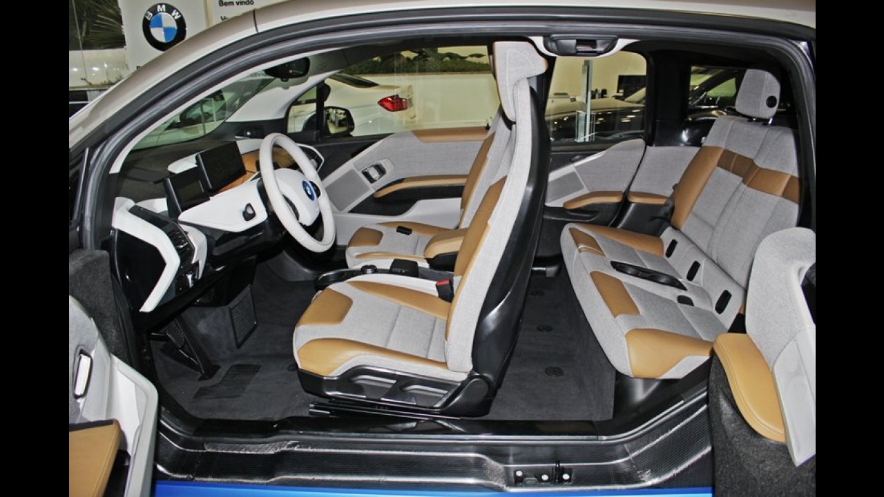 O futuro chegou: BMW i3 já aparece em revenda no Brasil - veja galeria exclusiva
