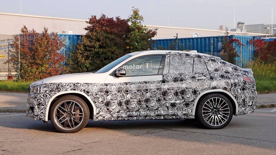 BMW X4 M casus fotolar