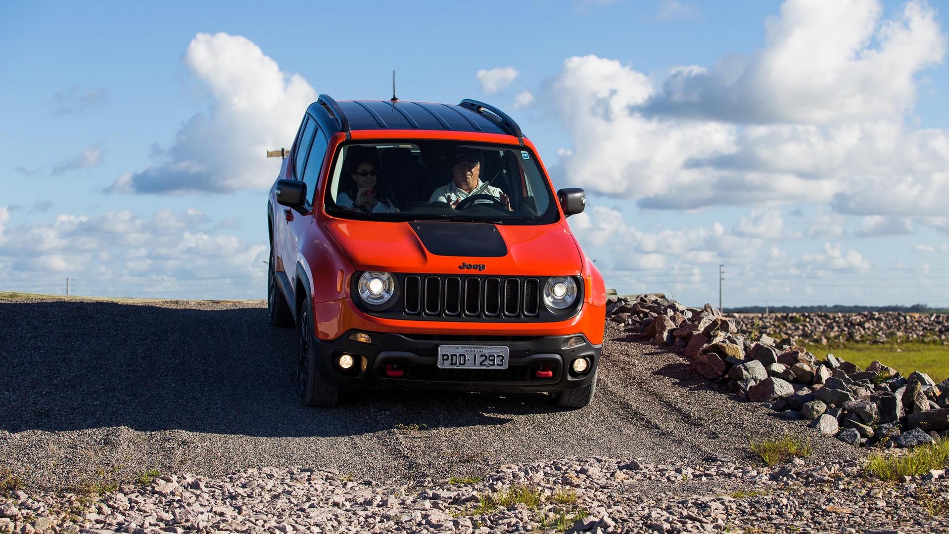 Recall Jeep Renegade é convocado no Brasil por falha nas setas