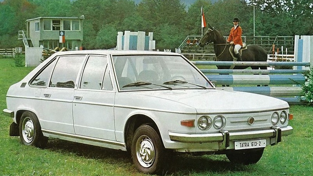 Tatra 613