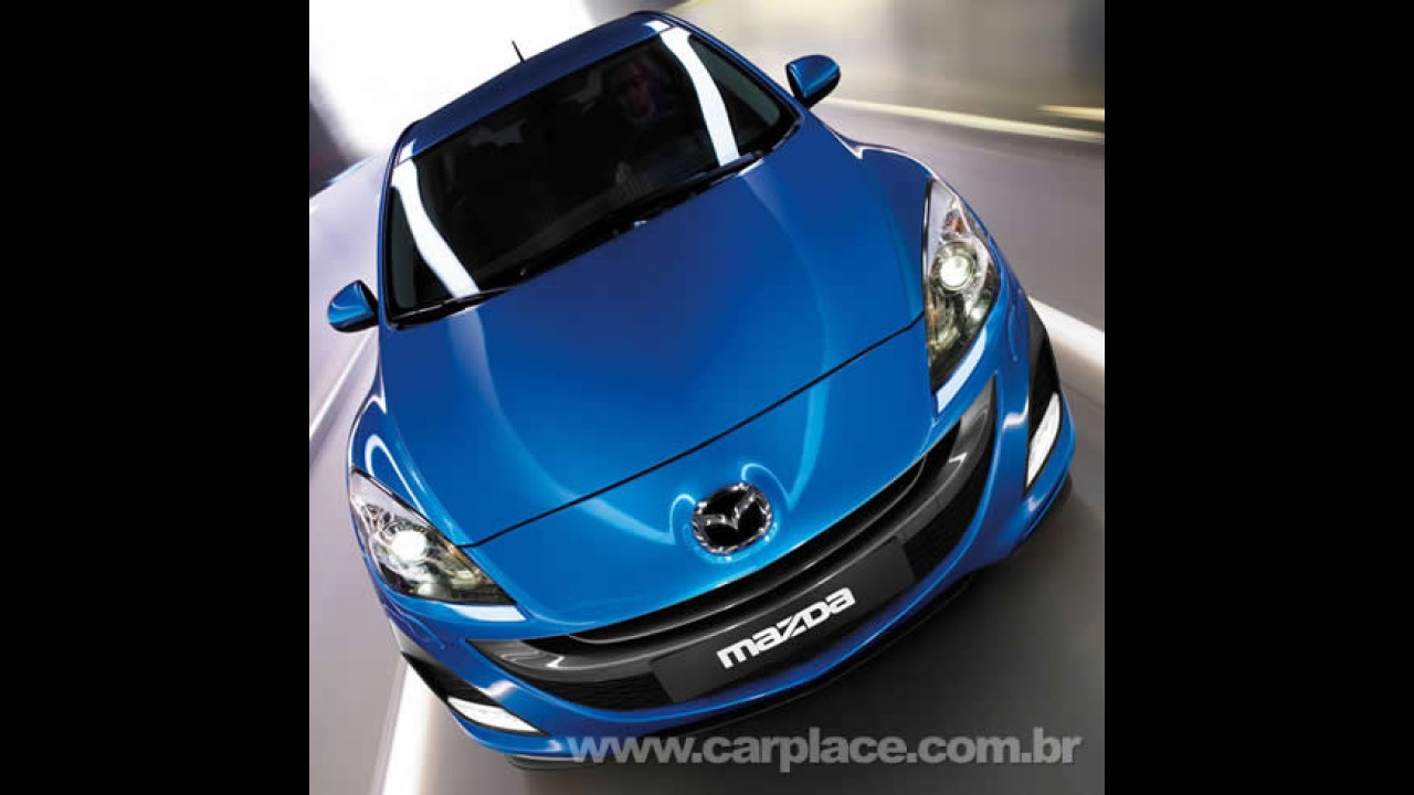 Divulgadas imagens do novo Mazda3 Hatch que estará no Salão de Bolonha