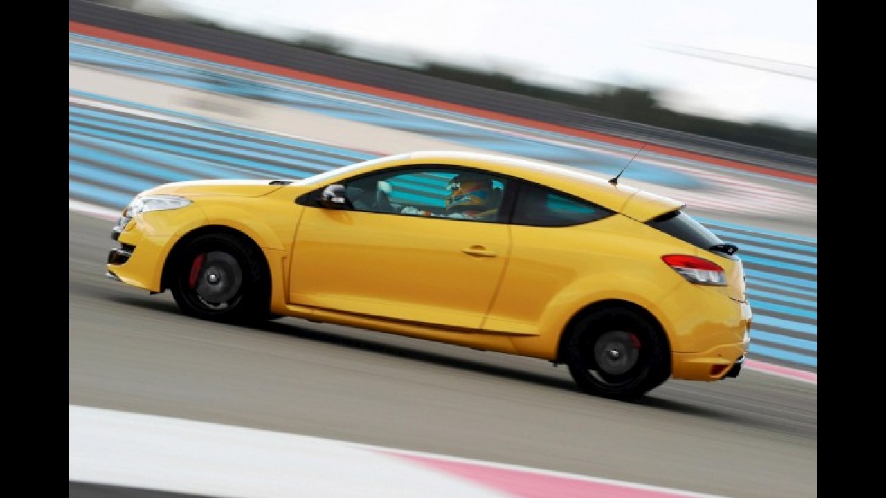 Renault divulga preços e novas fotos do Mégane RS 2010 - Veja em alta resolução