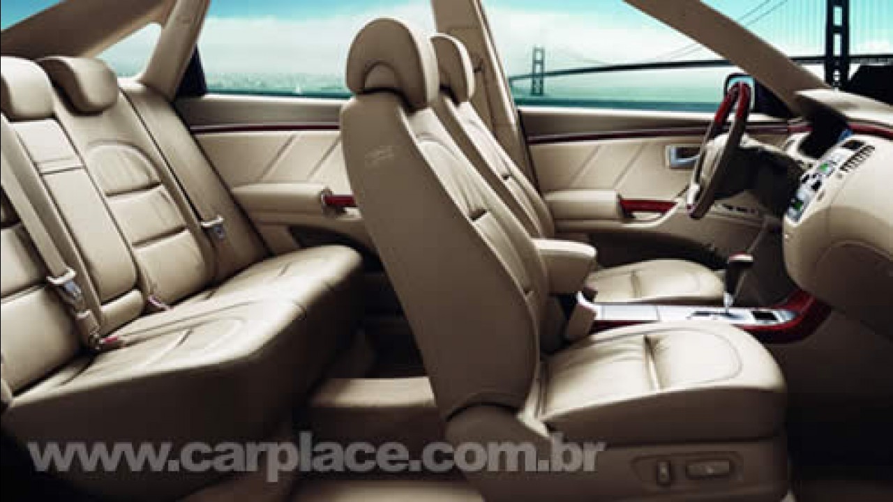 Hyundai Azera - Sedan de luxo começa a ser vendido no Brasil por R$ 105 mil