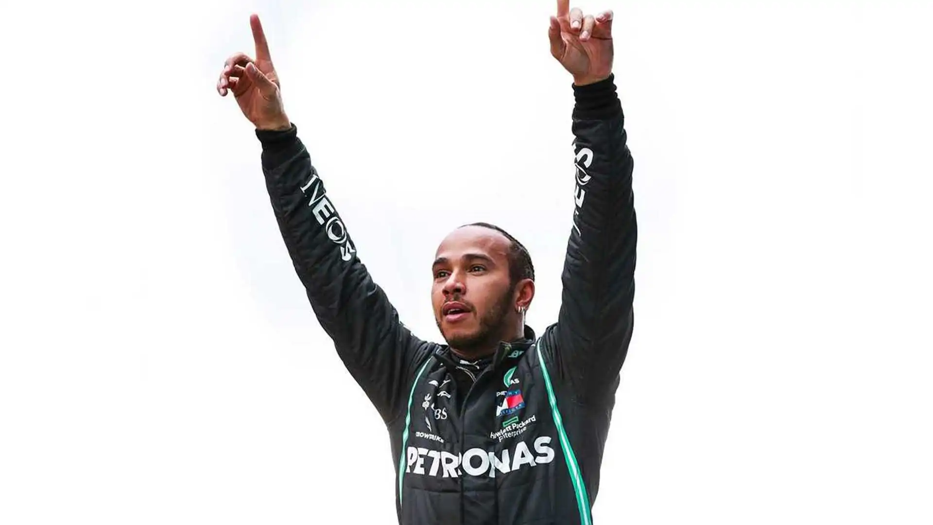 Hamilton Knighted In Queen S New Year Honours List