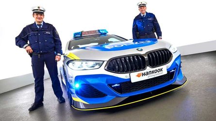 BMW M850i police car by AC Schnitzer