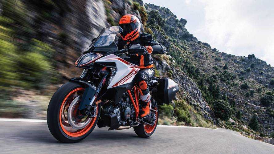 2019 KTM 1290 Super Duke GT Updated to Look Like a Bug