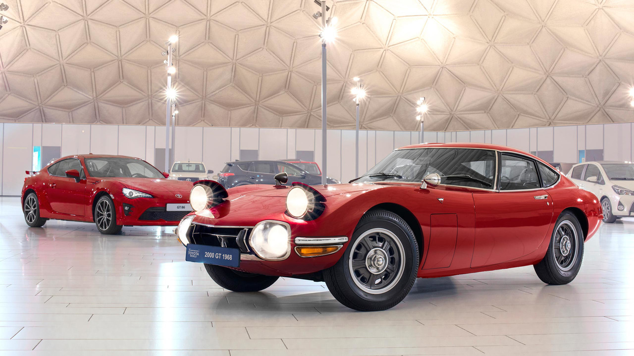1968 Toyota 2000gt Motor1 Photos 1968 Toyota 2000gt