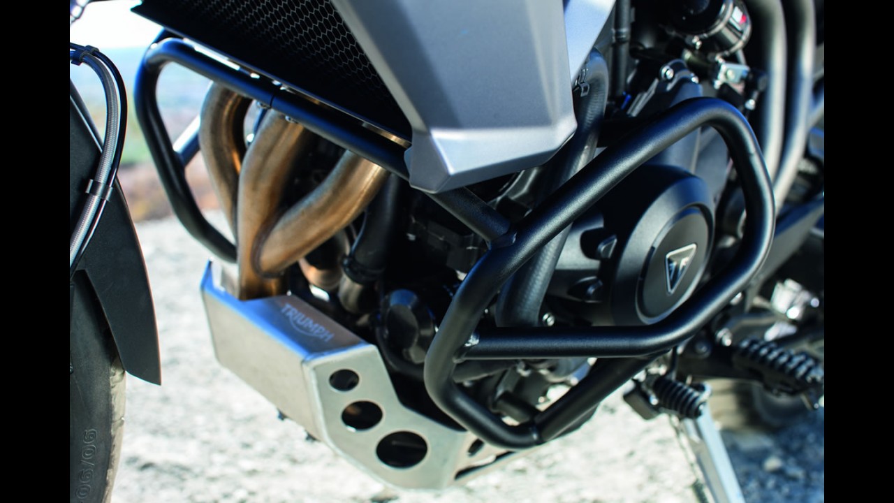 Volta Rápida: Triumph Tiger 800 ganha banho de tecnologia na linha 2015