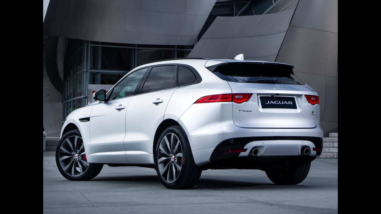 Jaguar F-Pace chega ao Brasil com preço inicial de R$ 309.300