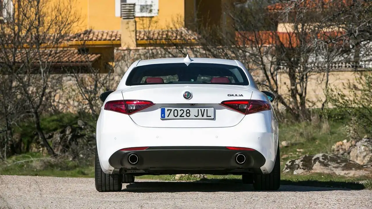 prueba-alfa-romeo-giulia-22-jtd-super.webp