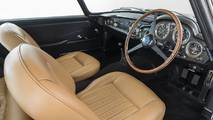 Aston Martin DB4