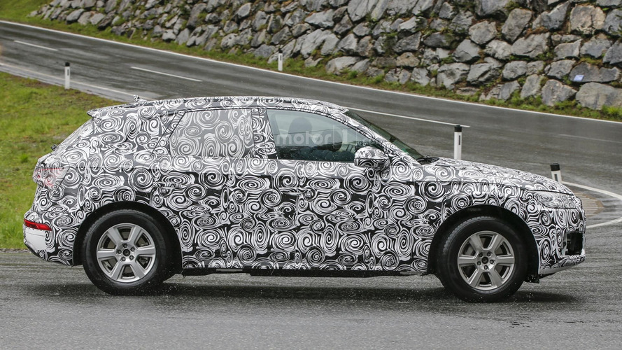 2018 Audi Q5 spy photo