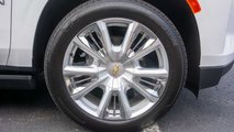2021 Chevrolet Suburban wheel