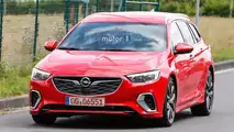 2018 Opel Insignia GSi Sports Tourer spy photo