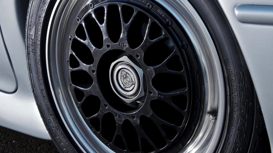 Jaguar XJ220 25 years