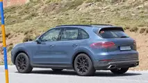 Porsche Cayenne Spy Photo