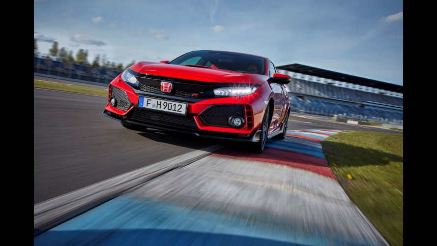 Honda Civic Type R, a caccia di record