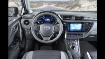 Toyota Auris Hybrid restyling