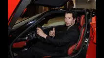 Keanu Reevs in visita alla Ferrari