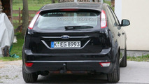 2011 Ford Focus Mule First Spy Photos