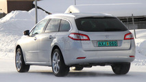 Peugeot 508 SW Allroad spied 09.02.2011
