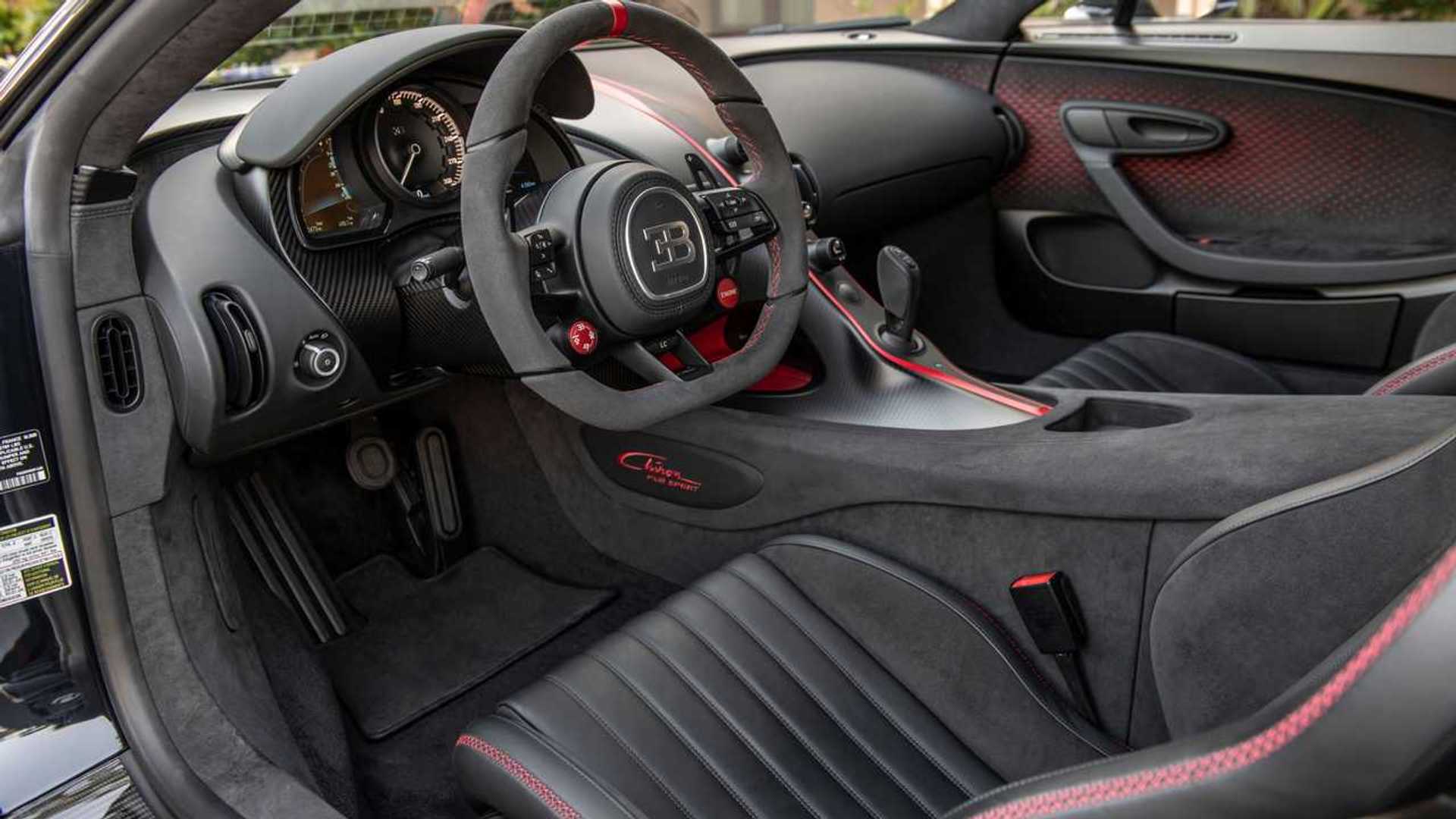 2021-bugatti-chiron-pur-sport-cabin.jpg