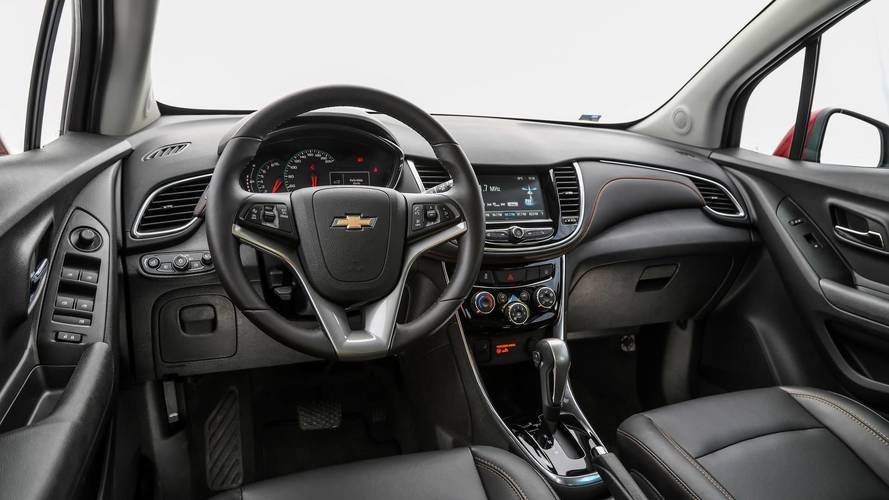 Comparativo Hyundai Creta Sport x Chevrolet Tracker Turbo