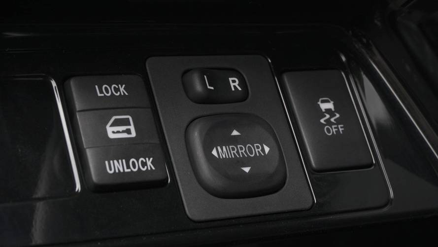 Toyota Etios X Plus 1.5 AT