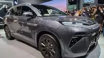 BYD Atto 8 DM-P estreia no Brasil