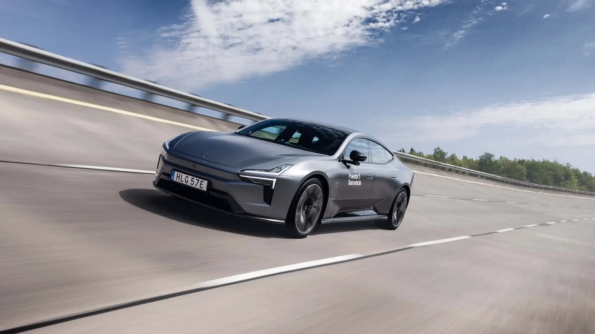 https://cdn.motor1.com/images/mgl/vx04gA/s1/2026-polestar-5.webp