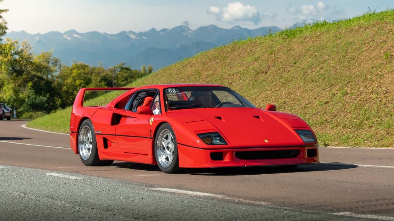 La Ferrari F40 non smette di vincere