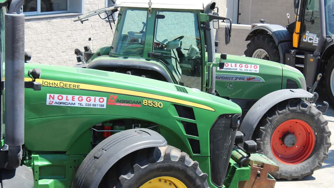 Noleggio trattori 2026: quando conviene rispetto all’acquisto
