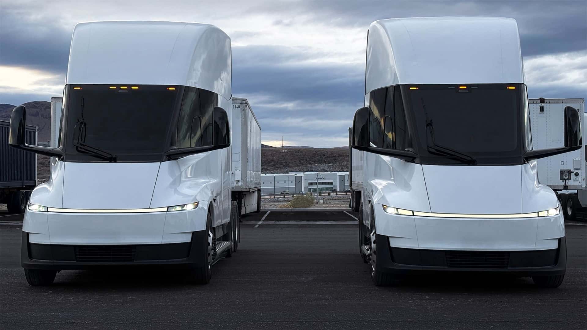 Tesla Expande su Red de Megacargadores para el Semi: Nuevas Ubicaciones y Planes Futuros