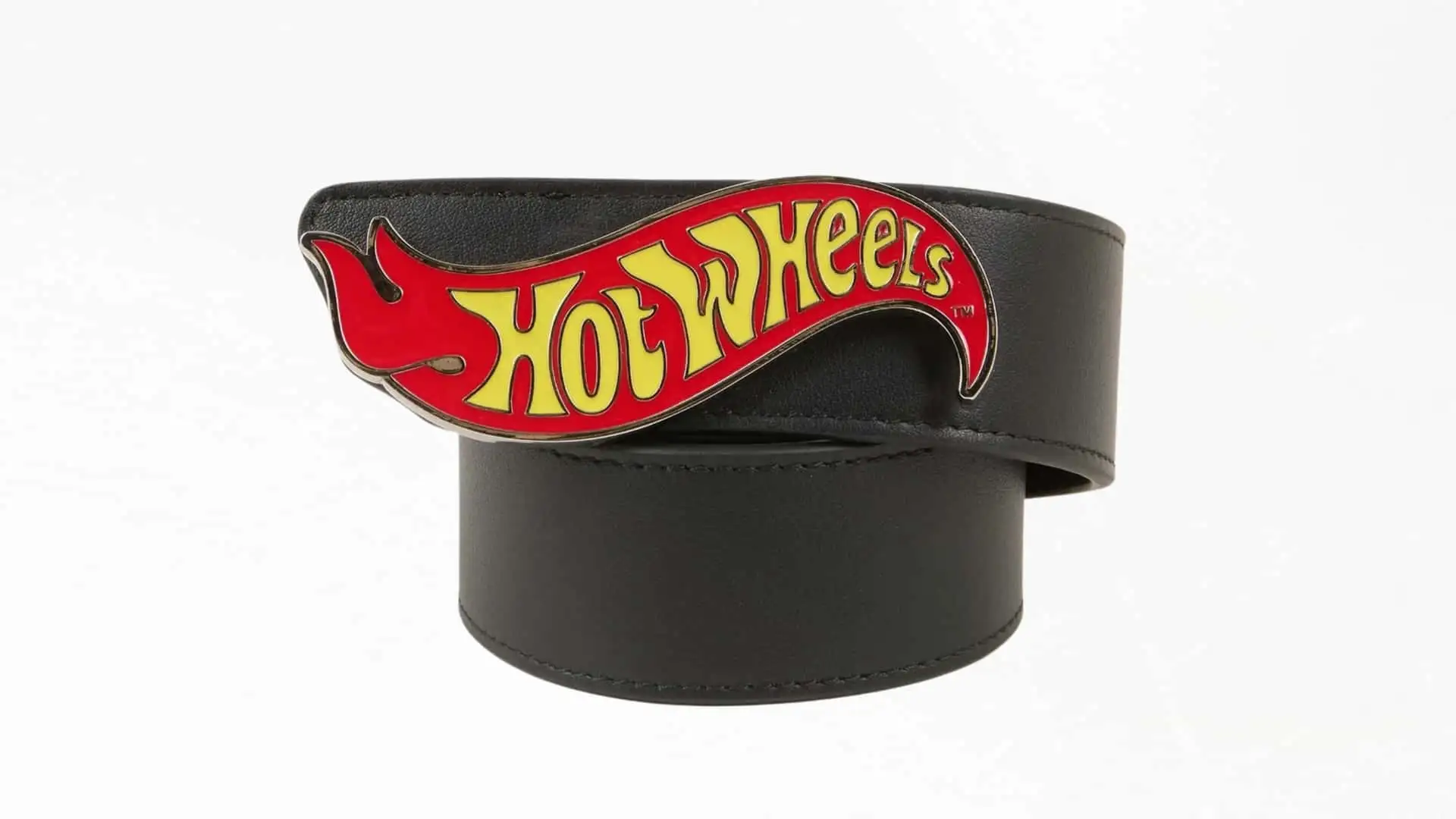 https://cdn.motor1.com/images/mgl/vx0bN6/s1/weird-car-company-gifts-hot-wheels-bhype-belt.webp