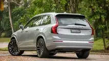 Volvo XC90 T8 Plug-in Hybrid 2026
