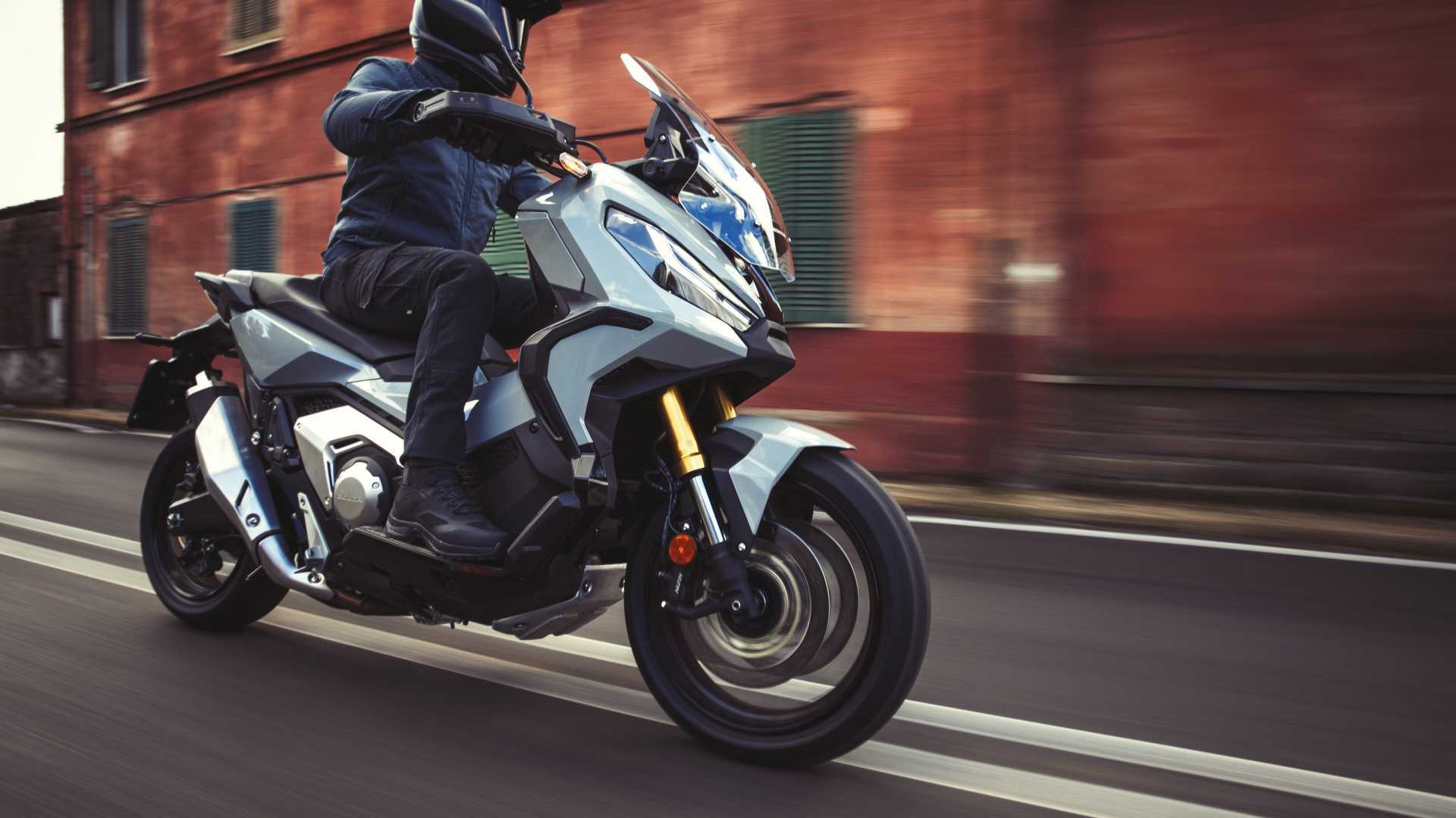 Honda X-ADV 2022