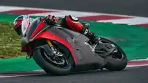 Ducati V21 L - Action