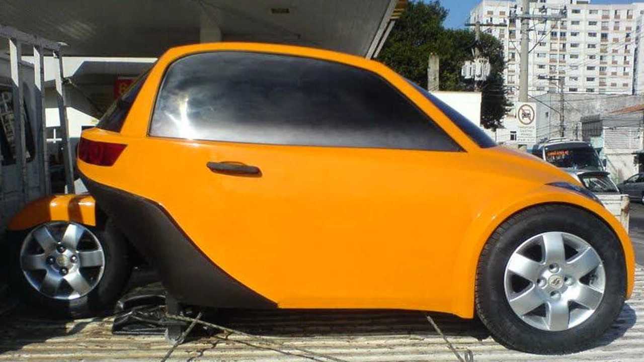021 - Projetado para usar mecânica de motocicleta, o Pompéo virou elétrico