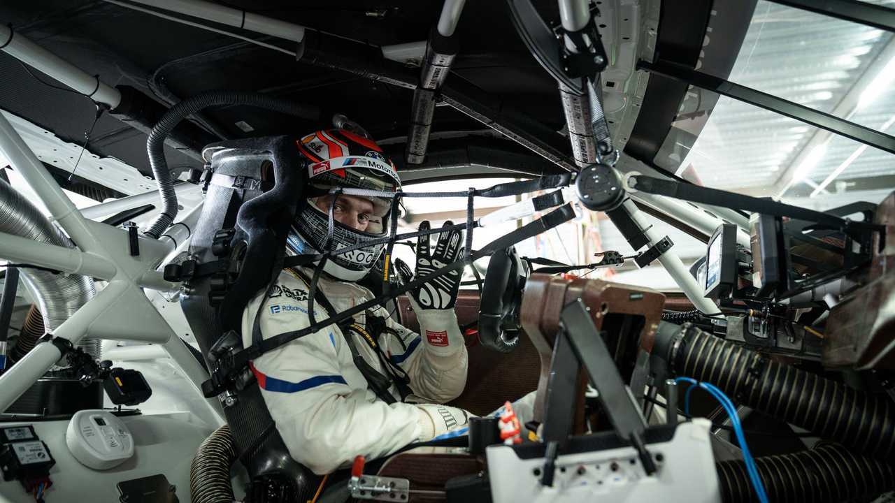 Новый BMW M4 GT4
