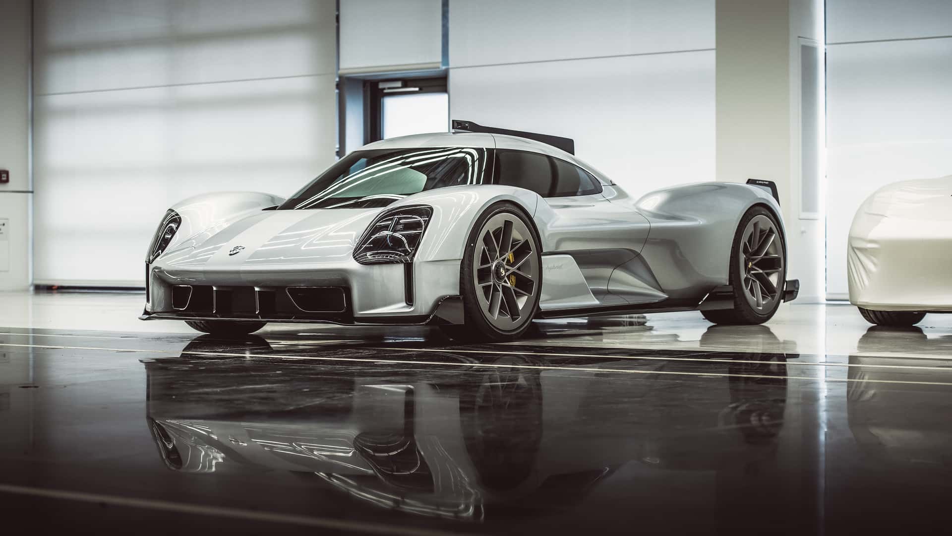 The Ghost in the Boxer: Why Porsche’s S1 Hypercar is a Mechanical Defiance — image 3